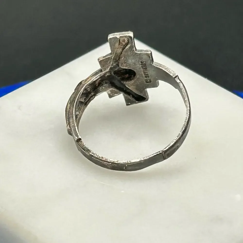 Vintage Jesus Crucifix ring 925 Sterling Silver #390 size 7.5 Christian